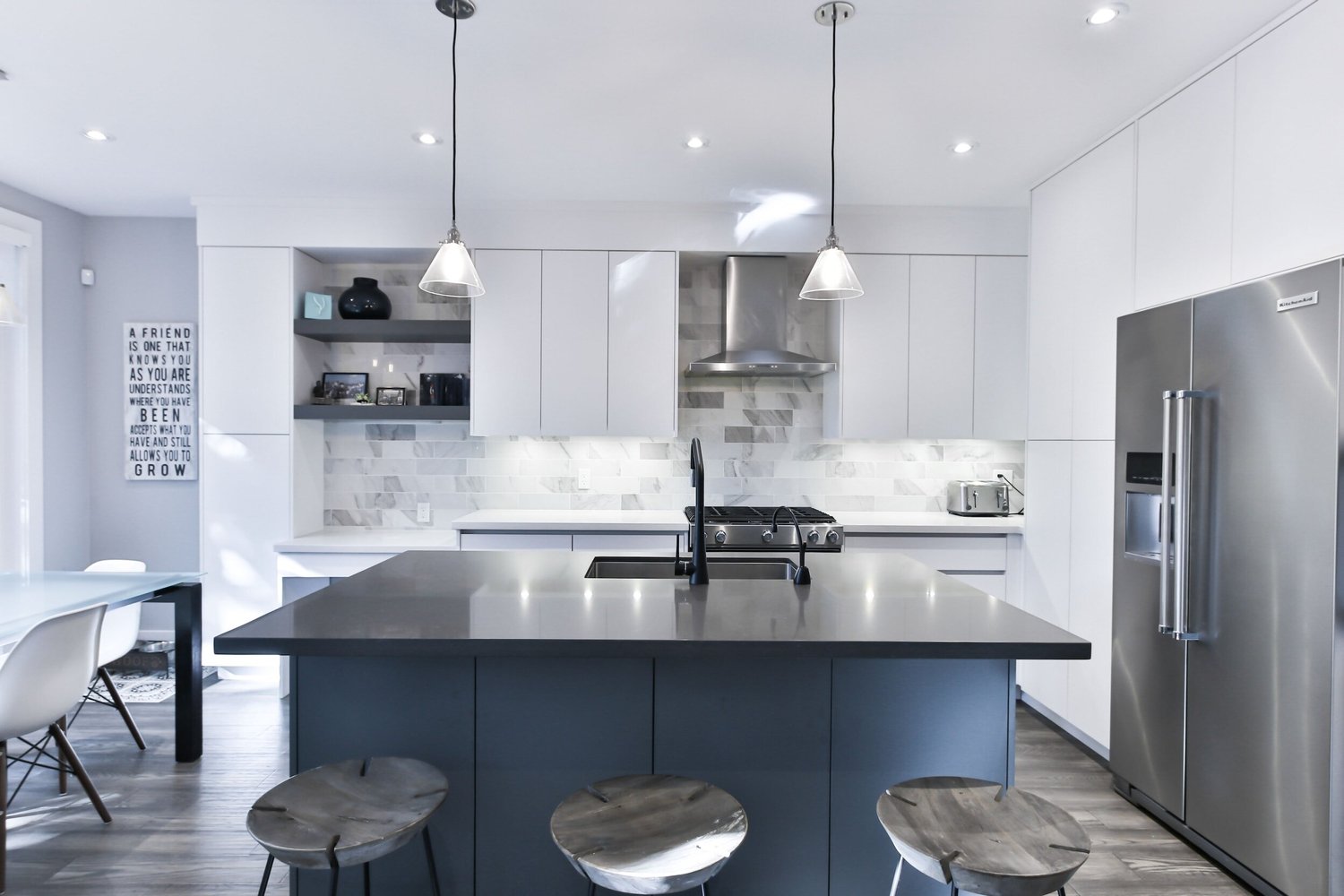 Transforming Real Estate with AI: Your Virtual Room Designer image 2